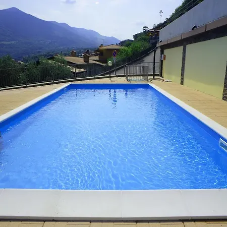 Con Vista Sul Lago Di Iseo E Piscina Lägenhet *